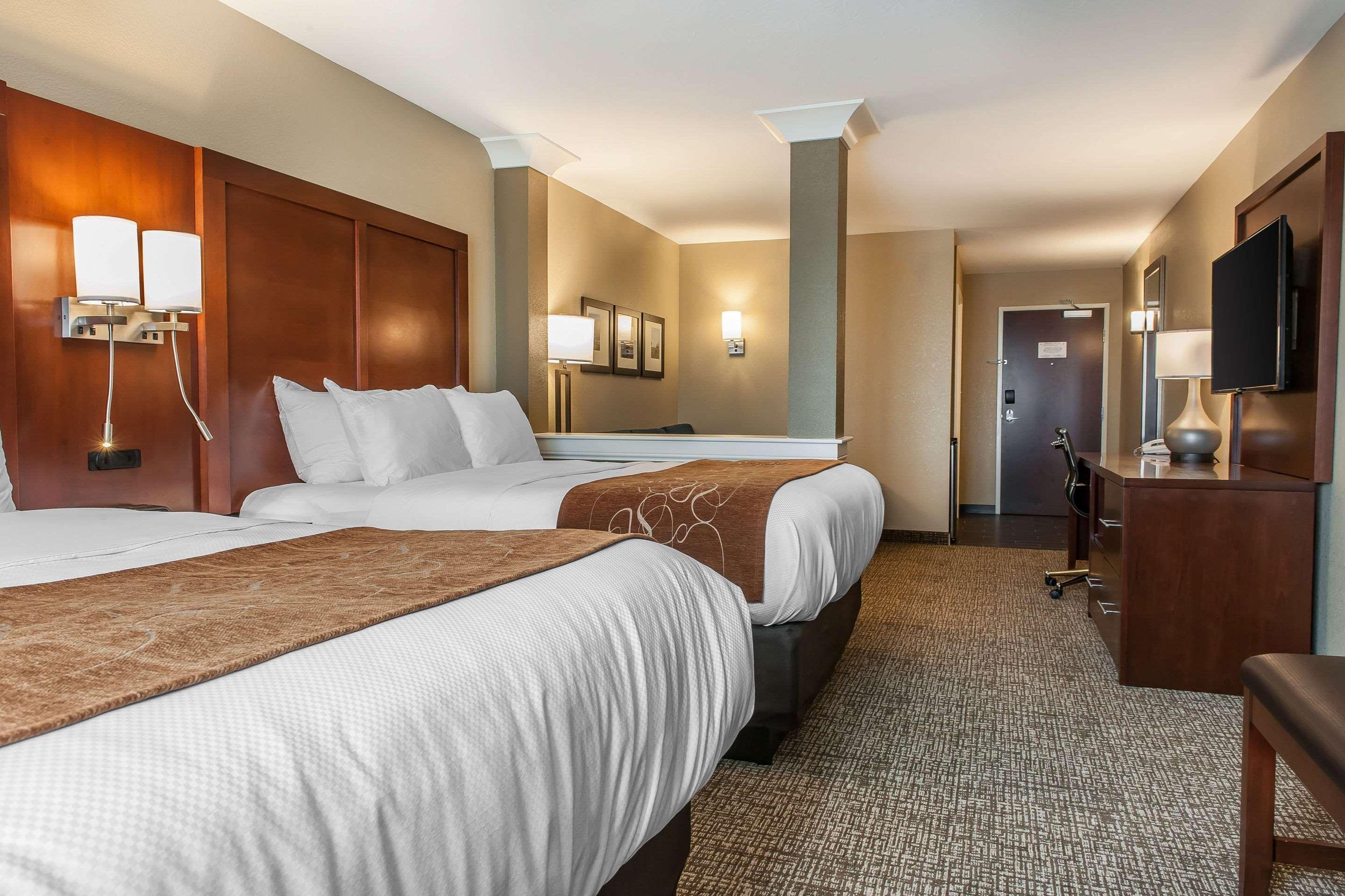 Comfort Suites Rensselaer Near Fair Oaks Exteriér fotografie